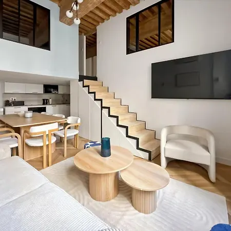 Exceptional Loft - Sleeps 10 - Place Bellecour